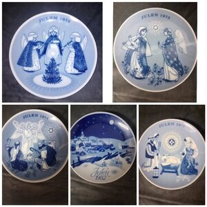 Vintage 71 72 73 74 82 Julen Norway Decorative Plates Set - Set Of 5 EUC